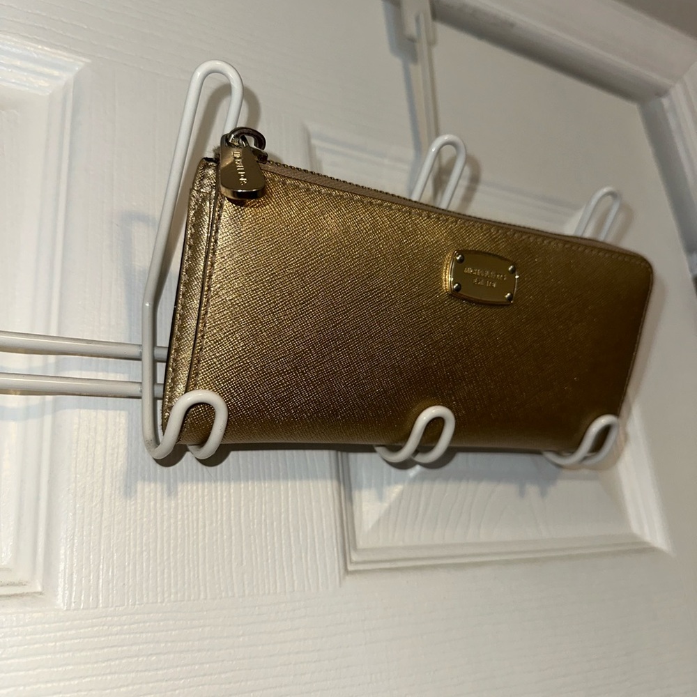 Michael Kors Gold Women's Wallet - Picture 2 of 4